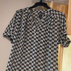 Vibrant Worthington Top